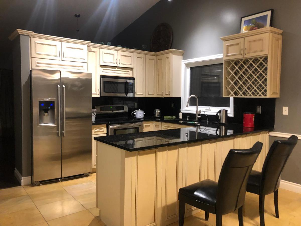 Citadel Hills Valley YYC 외부 사진
