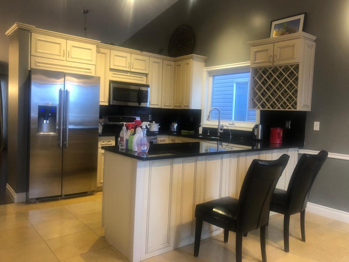 Citadel Hills Valley YYC 외부 사진